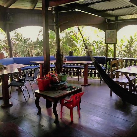 Cabinas Algebra Cahuita Kültér fotó