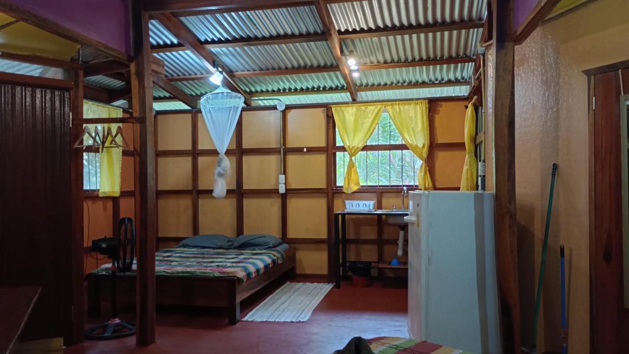 Cabinas Algebra Cahuita Kültér fotó