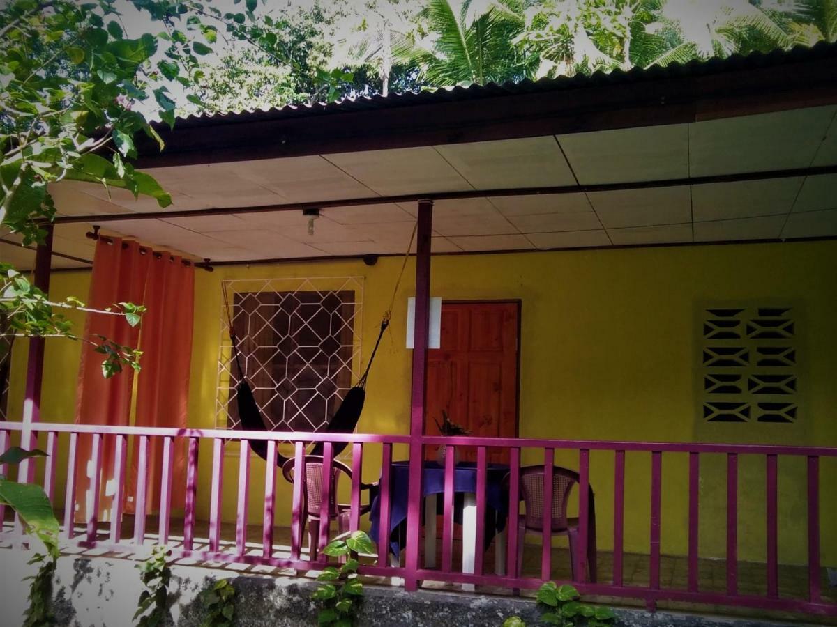 Cabinas Algebra Cahuita Kültér fotó