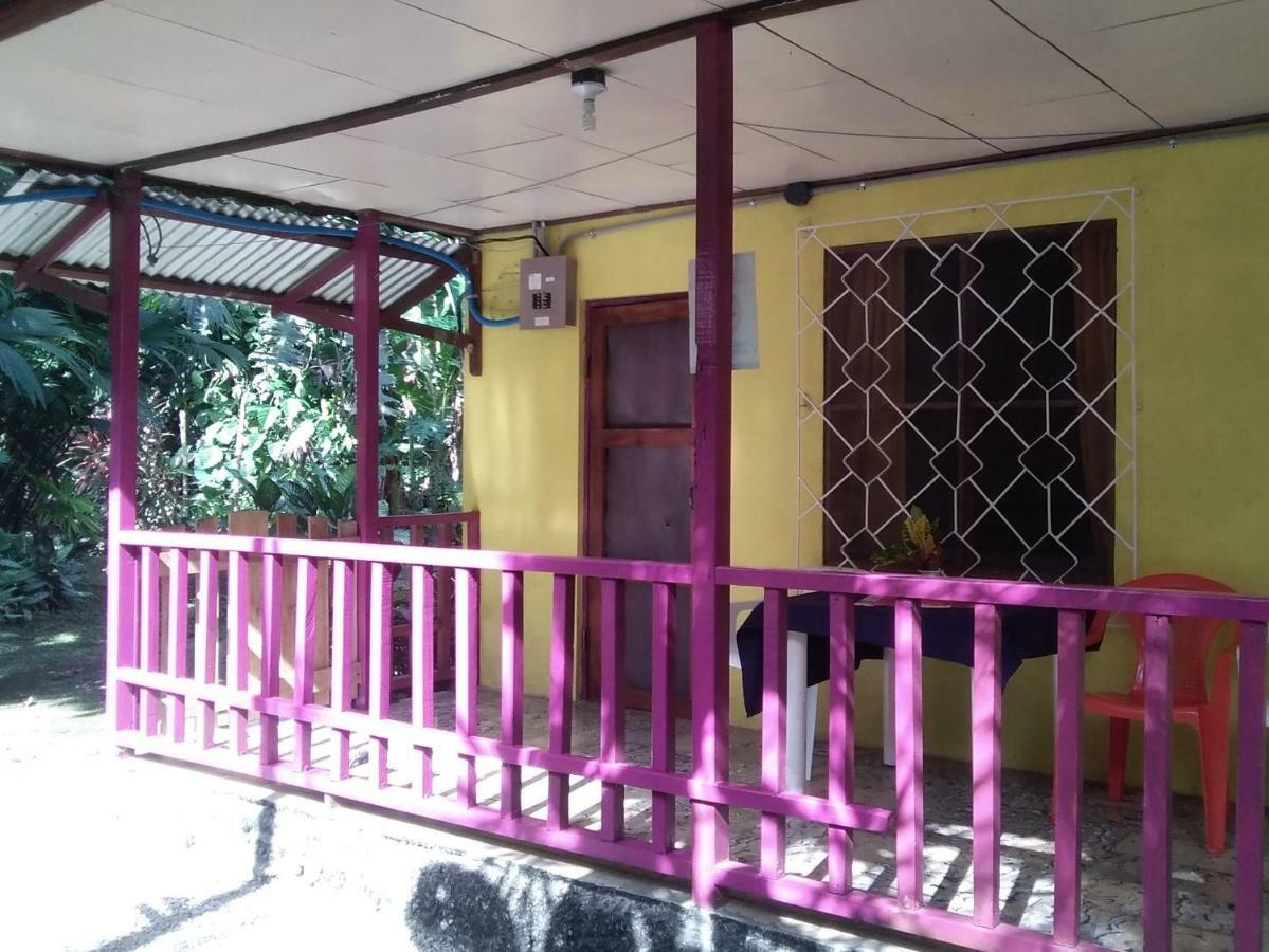 Cabinas Algebra Cahuita Kültér fotó