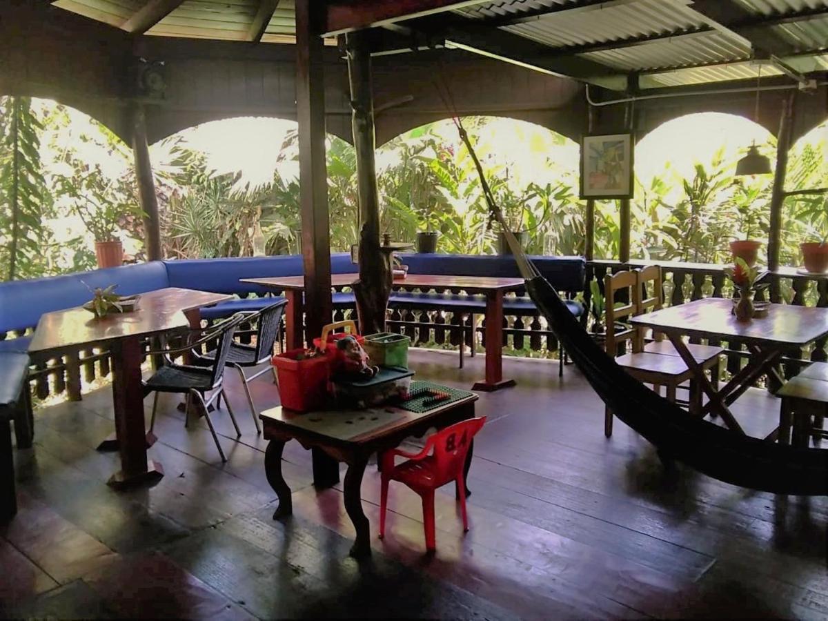 Cabinas Algebra Cahuita Kültér fotó
